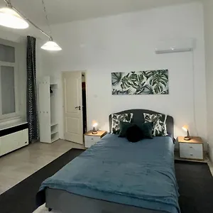 Apartament Marylin New Free Parking At Riverside, Budapeszt